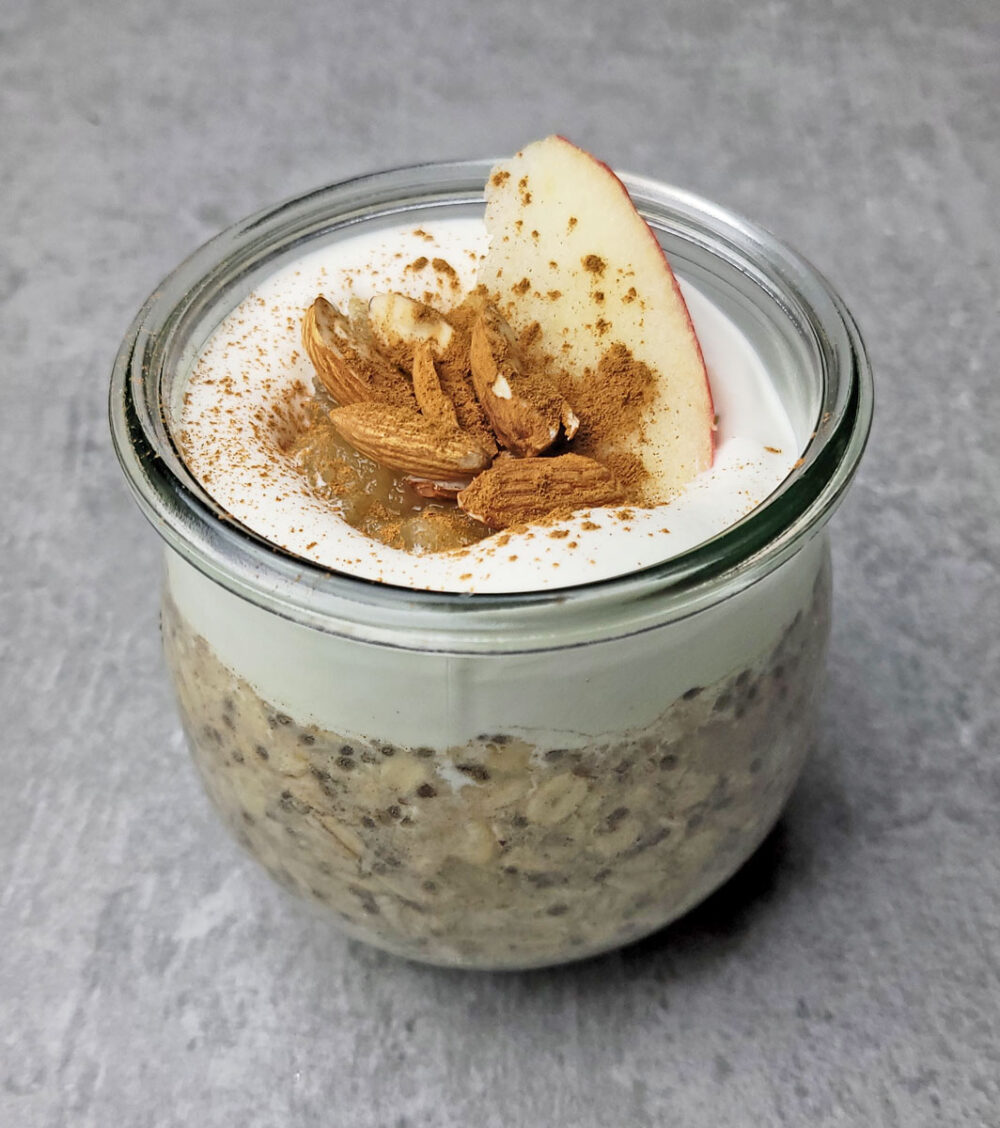 apple pie overnight oats