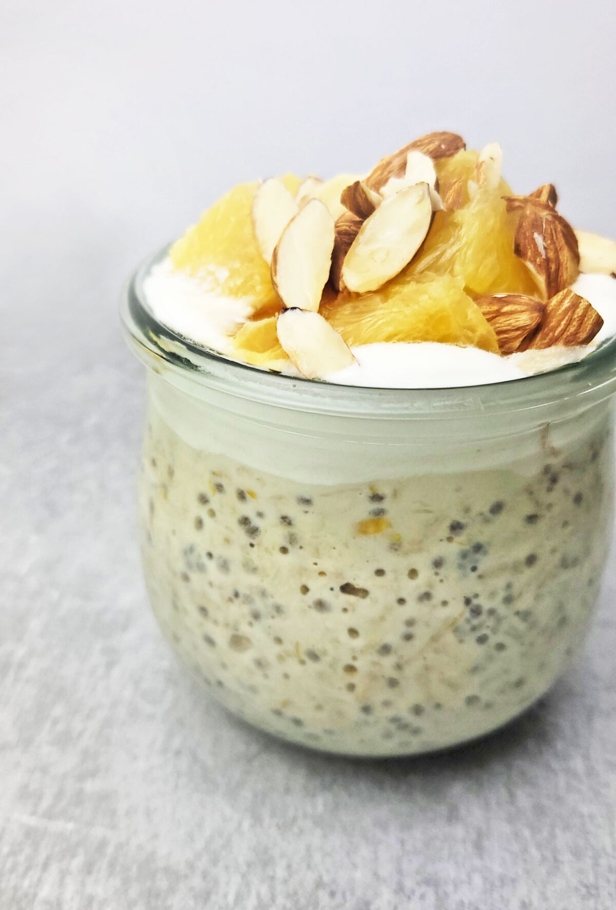 Creamsicle Overnight Oats Recipe with oranges and almonds