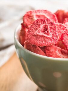 17 Freeze Dried Fruit Ideas - Make Overnight Oats