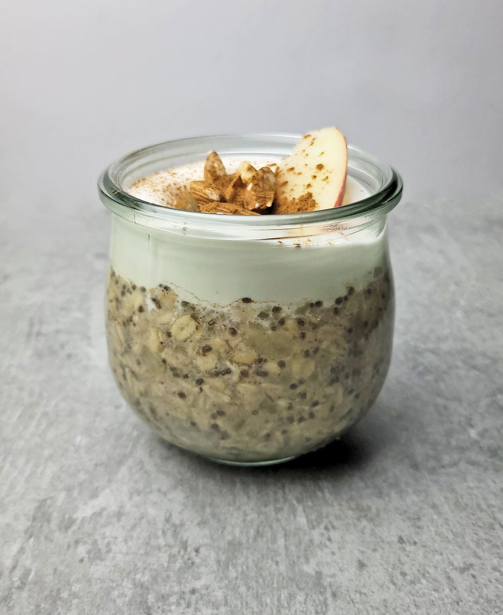 Apple Pie Overnight Oats Recipe: how to