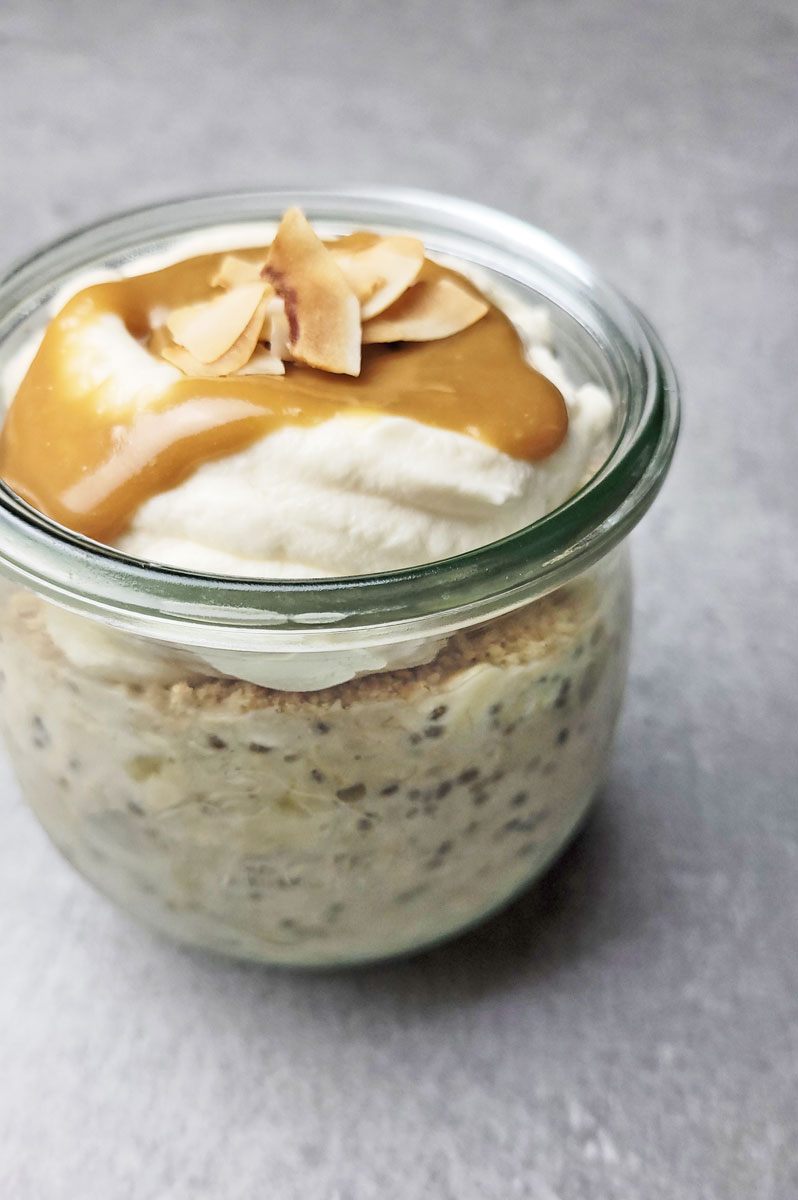 Banana Cream Pie Overnight Oats Recipe