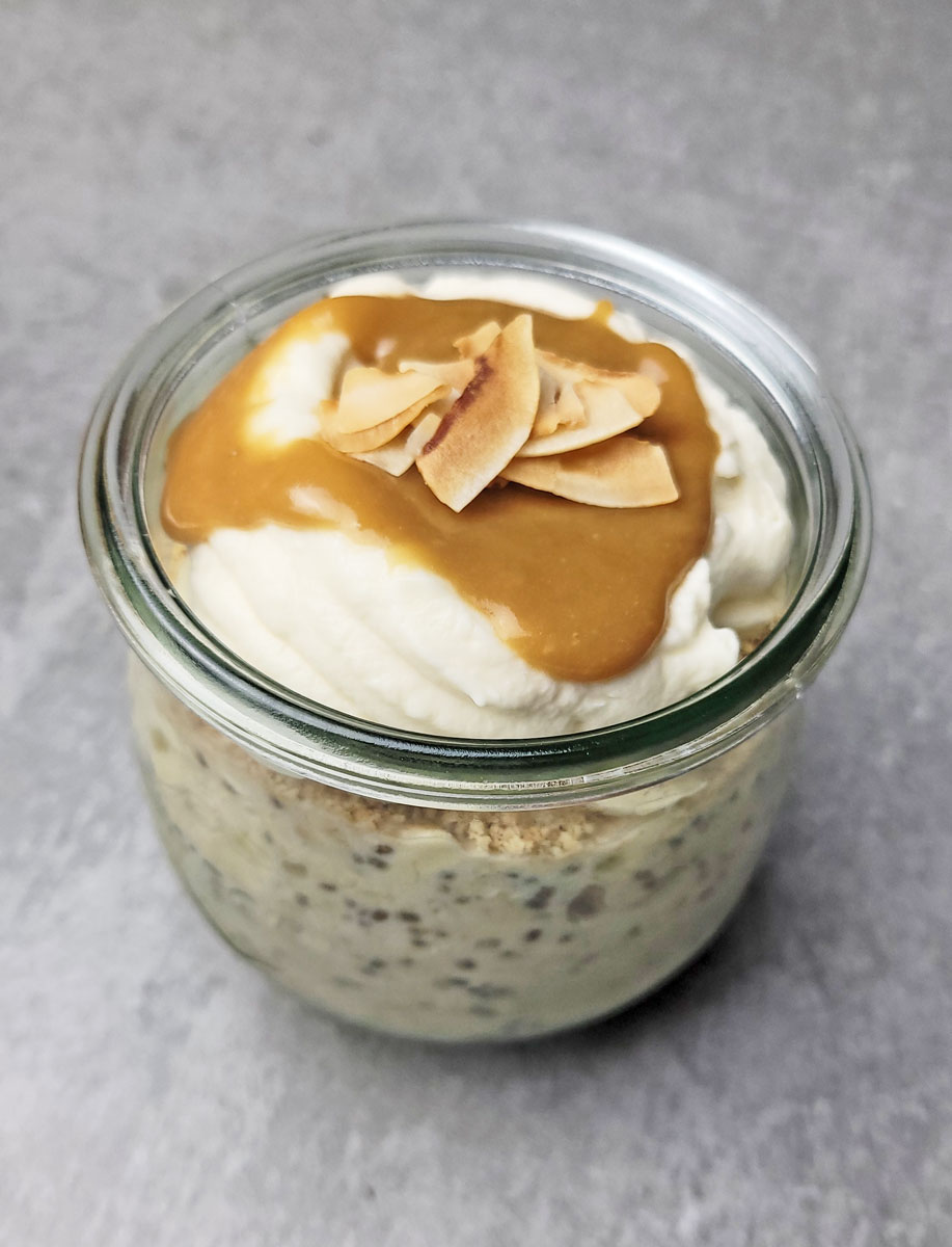 Banana Cream Pie Overnight Oats Recipe