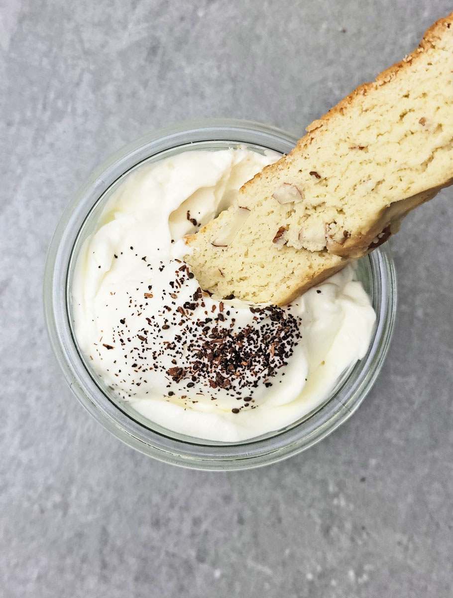 Earl Grey Overnight Oats Recipe w/ whipped cream