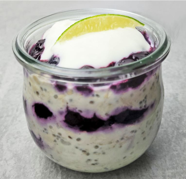 easy breakfast ideas blueberry lime overnight oats