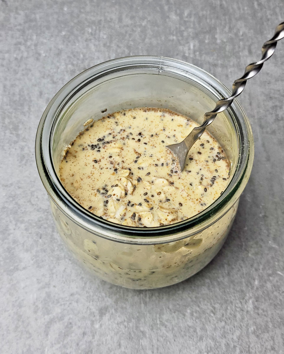 Golden Hour Overnight Oats directions