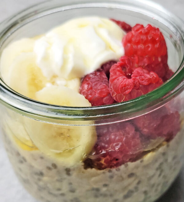 Raspberry & Banana Overnight Oats Recipe