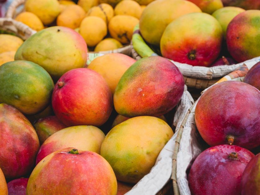 How To Choose A Ripe Mango