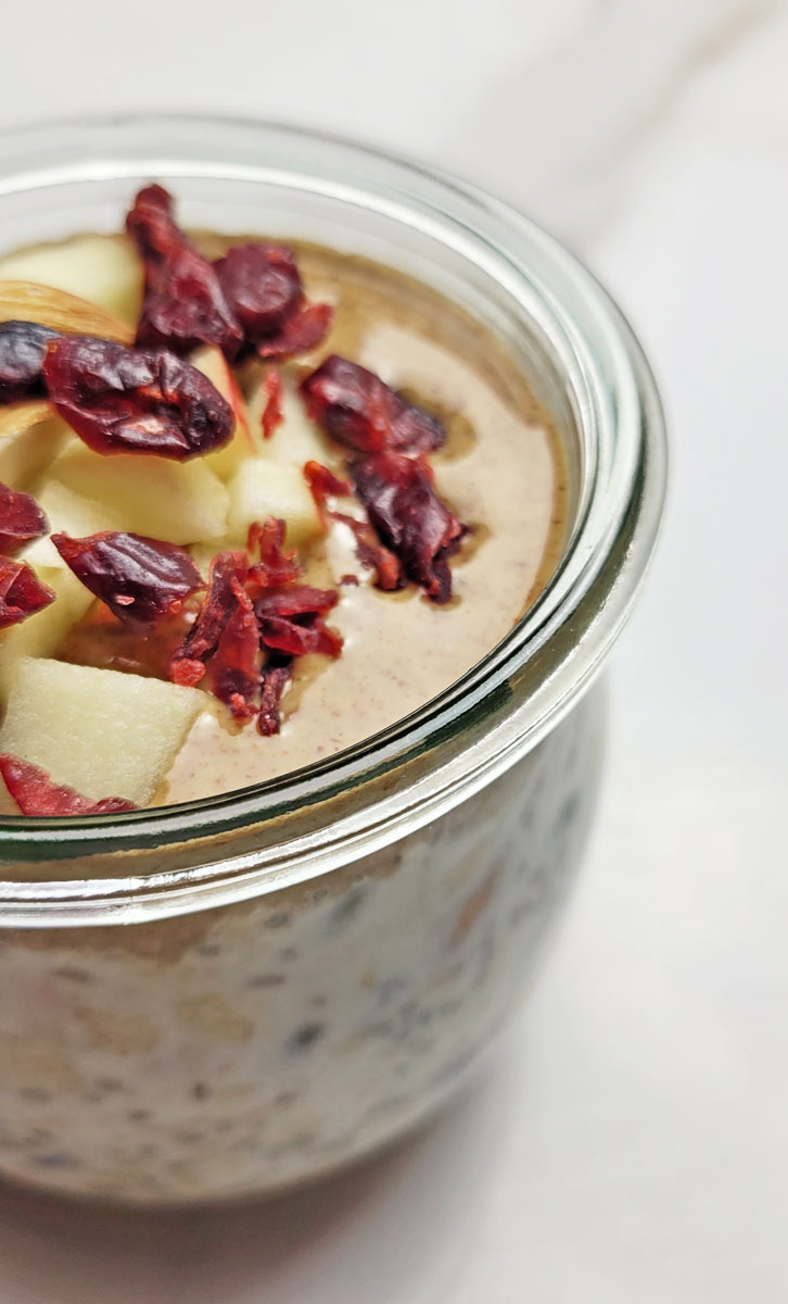 Swiss Overnight Oats Recipe [Bircher Muesli]