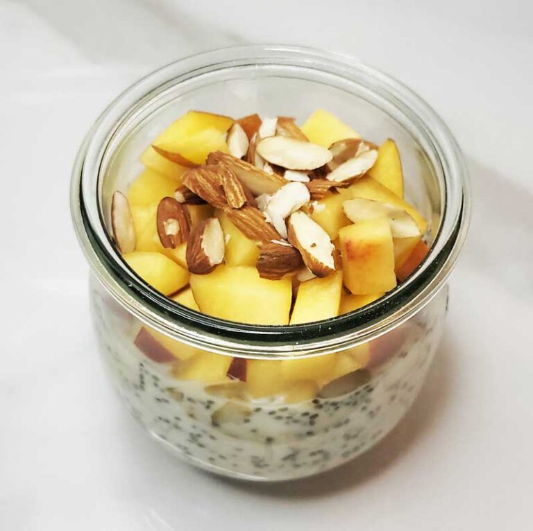 peach overnight oats