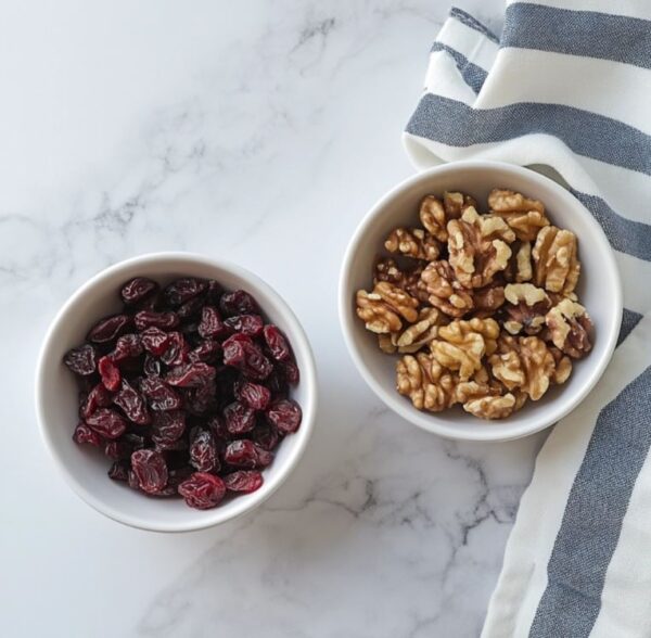 Creamy Cranberry Walnut Oatmeal ingredients