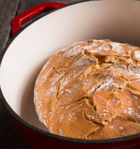 Cast Iron Dutch Oven for bakers