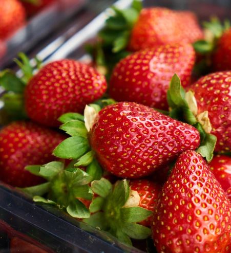 overnight oats recipe with strawberries