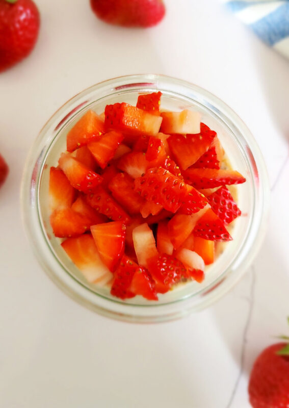 Strawberry Overnight Oats