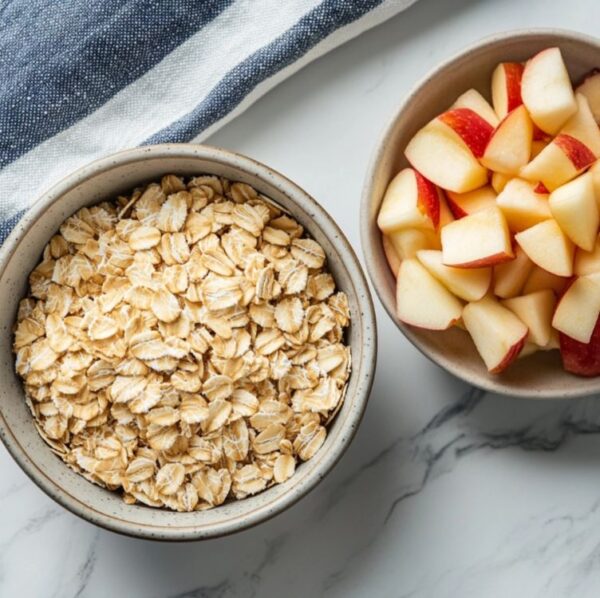 Ingredients for apple cinnamon overnight oats