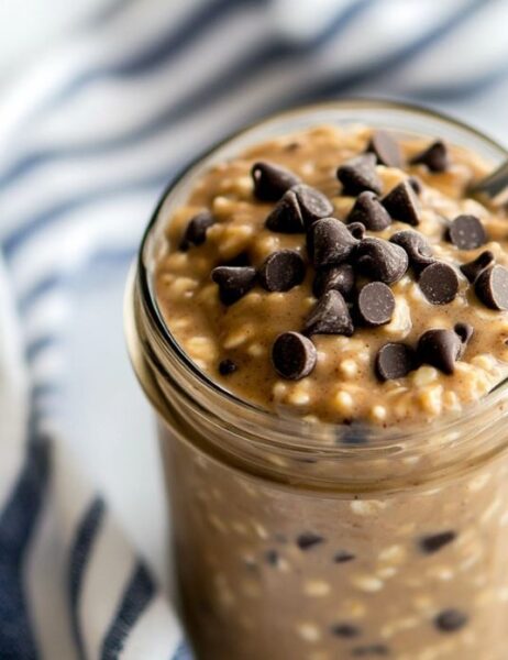 Chocolate Chips Overnight Oats Recipe