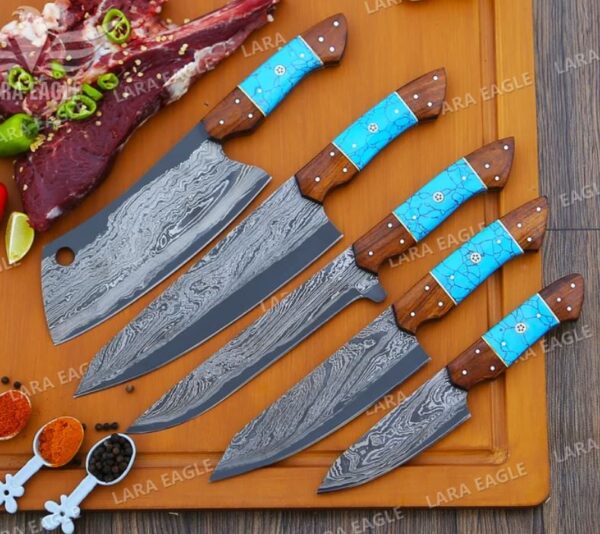 Lara Eagle Knife Sets