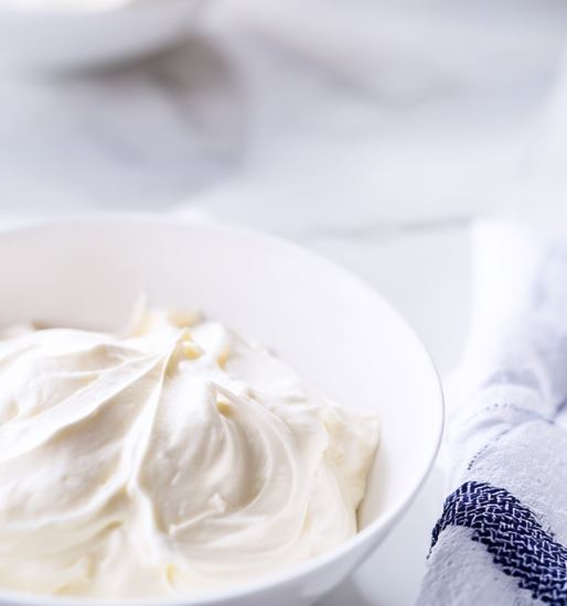 How to make whipped butter with garlic powder