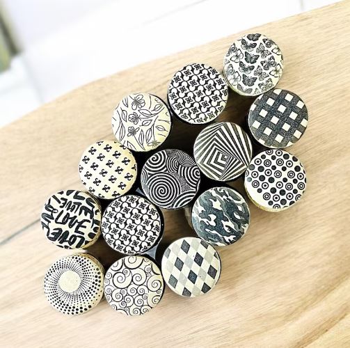 Macarons With Artwork