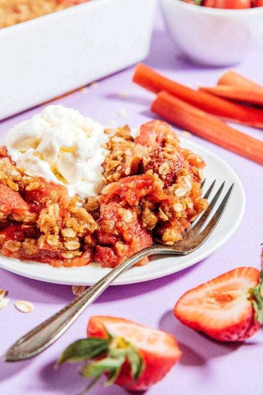 Quick Rhubarb Crisp Recipe