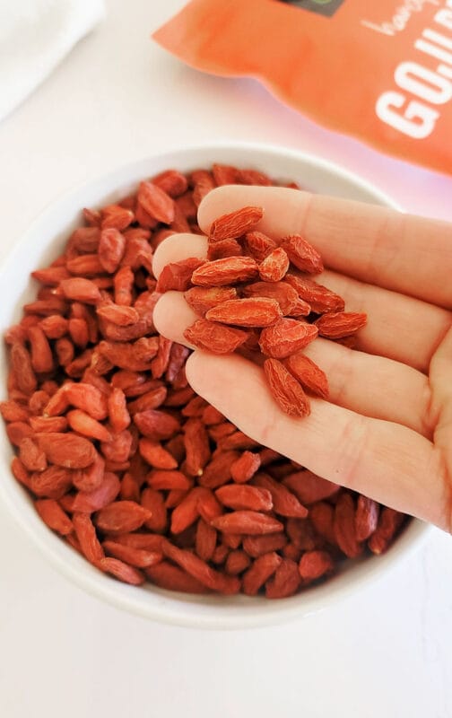 ways to use goji berries