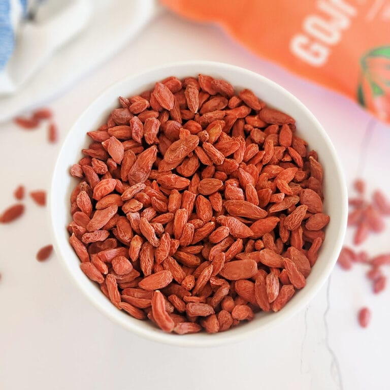 what to do with goji berries