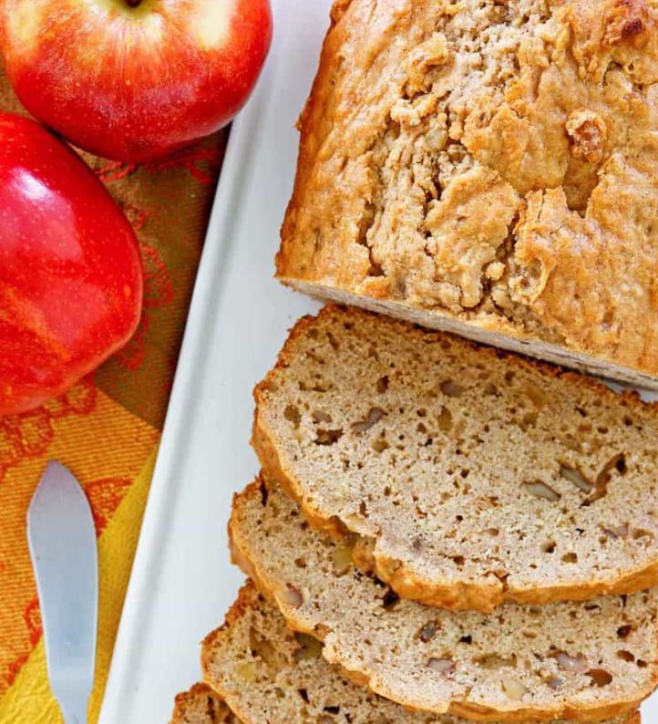Apple Cinnamon Bread